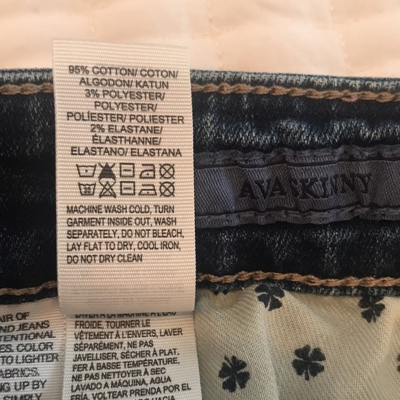 Lucky Remade Ava Cropped Jeans - Picture 8 of 12